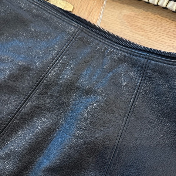 Berge black leather purse made in Italy fun unique woven straps - Picture 8 of 11